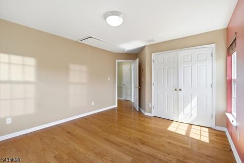 14 Rue Cezanne Franklin NJ 08873