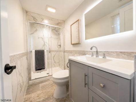 27 Grandview Drive Wayne NJ 07470