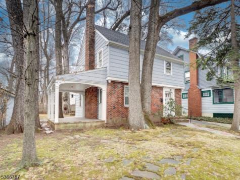 21 Edgewood Road East Orange NJ 07017