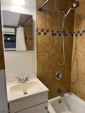 32 Laurel Drive Jefferson NJ 07438