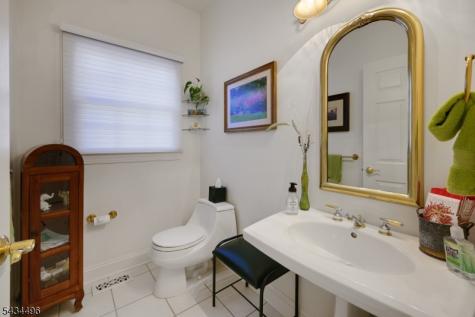 15 Skytop Drive Denville NJ 07834
