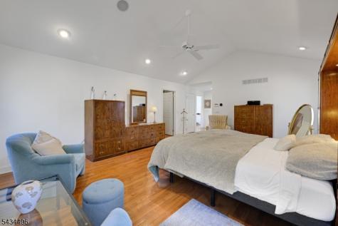 15 Skytop Drive Denville NJ 07834