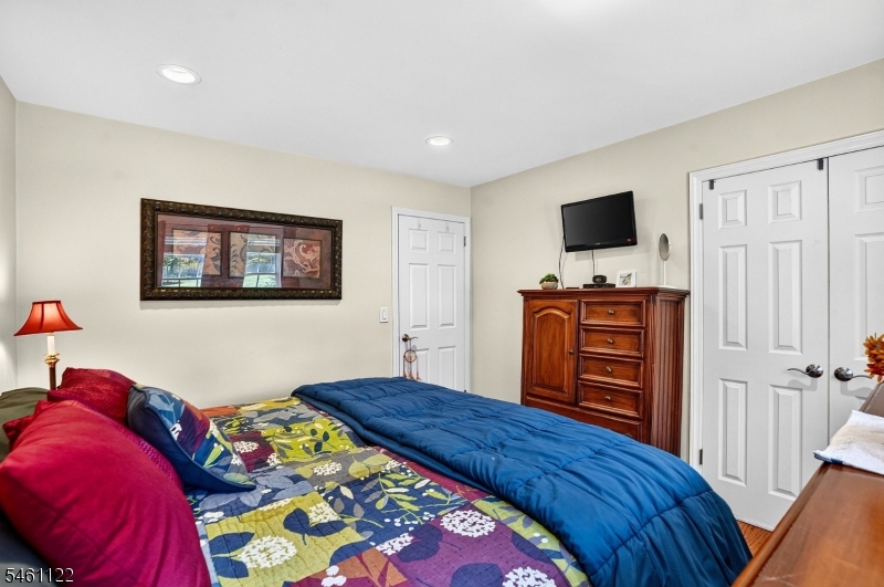 11 Jeffrie Trail Hanover NJ 07981