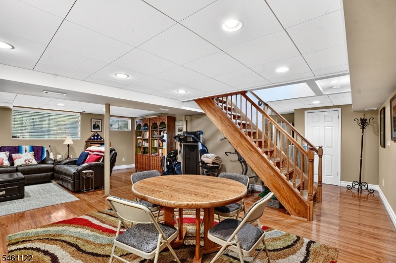 11 Jeffrie Trail Hanover NJ 07981