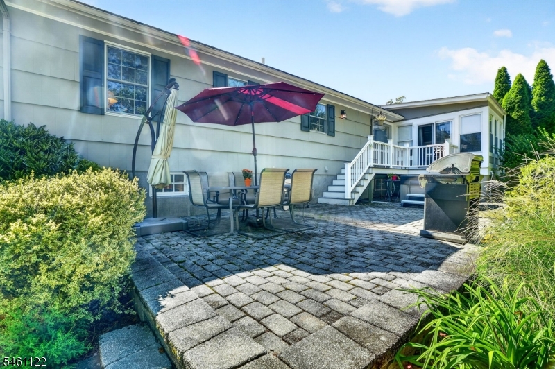 11 Jeffrie Trail Hanover NJ 07981