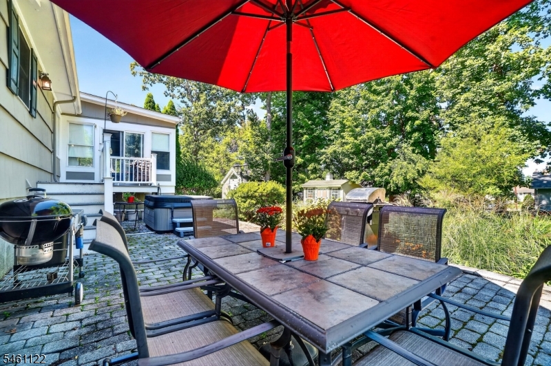11 Jeffrie Trail Hanover NJ 07981