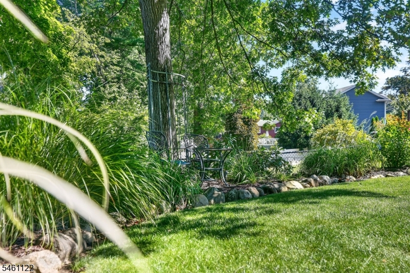11 Jeffrie Trail Hanover NJ 07981
