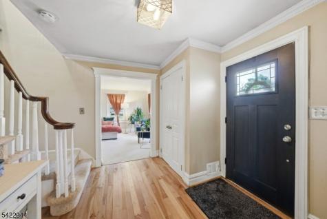 52 Country Squire Way Branchburg NJ 08876