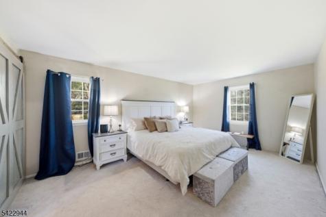 52 Country Squire Way Branchburg NJ 08876