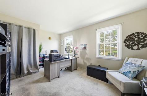 52 Country Squire Way Branchburg NJ 08876