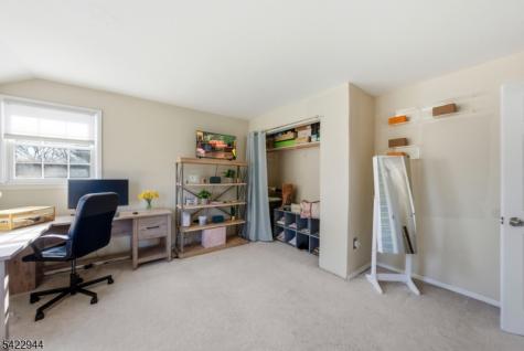 52 Country Squire Way Branchburg NJ 08876