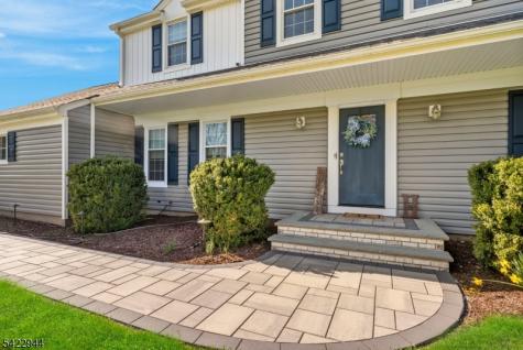 52 Country Squire Way Branchburg NJ 08876
