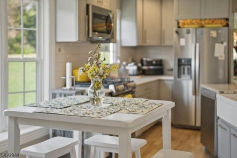 52 Country Squire Way Branchburg NJ 08876