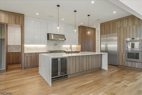 9 Midvale Drive Warren NJ 07059