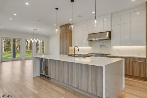 9 Midvale Drive Warren NJ 07059
