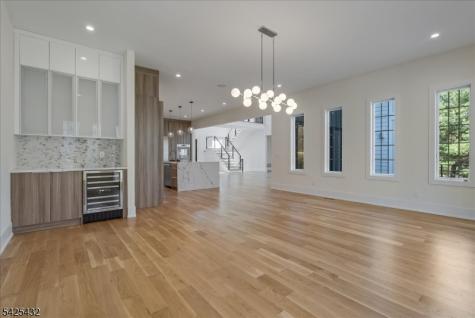 9 Midvale Drive Warren NJ 07059