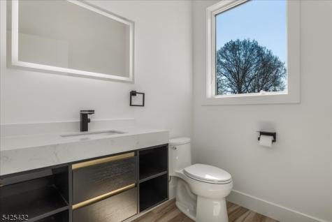 9 Midvale Drive Warren NJ 07059