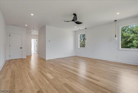 9 Midvale Drive Warren NJ 07059