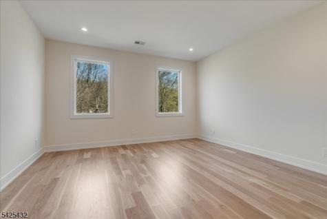 9 Midvale Drive Warren NJ 07059