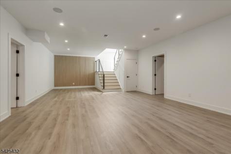 9 Midvale Drive Warren NJ 07059