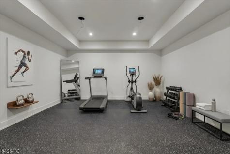 9 Midvale Drive Warren NJ 07059