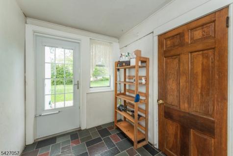 31 Stanley Court North Haledon NJ 07508