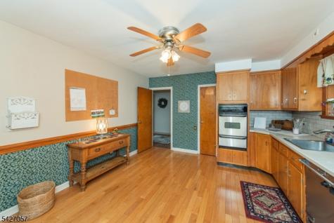 31 Stanley Court North Haledon NJ 07508
