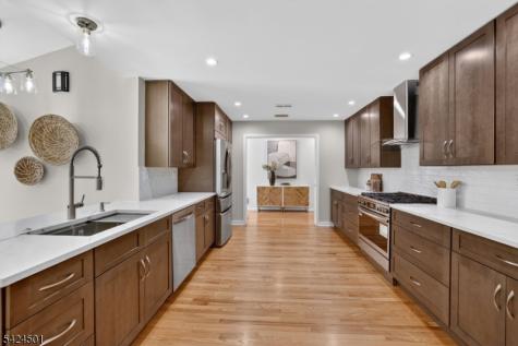 109 Haywood Avenue Piscataway NJ 08854