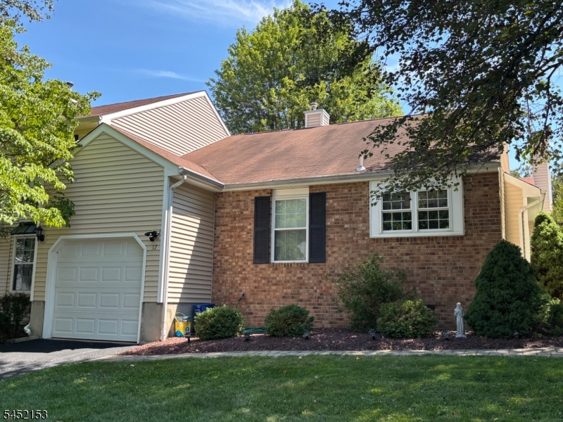 17 Choctaw Ridge Road Branchburg NJ 08876