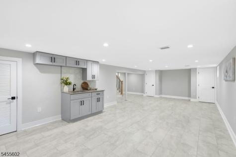 28 Pershing Avenue Cranford NJ 07016