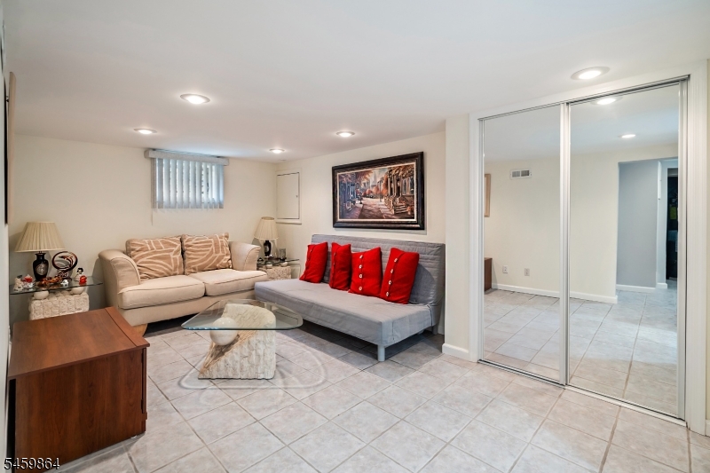 1601 Raritan Road Clark NJ 07066