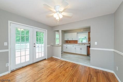 17 Oakwood Avenue Pequannock NJ 07440