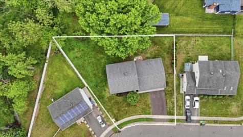 1306 Tooz Place South Plainfield NJ 07080