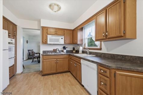 1306 Tooz Place South Plainfield NJ 07080
