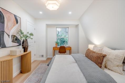 5 Brookside Drive Millburn NJ 07041
