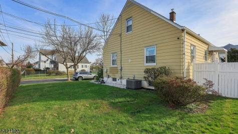 353 E Grant Avenue Roselle Park NJ 07204