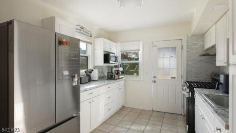 353 E Grant Avenue Roselle Park NJ 07204