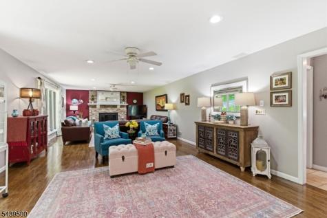25 Timber Lane Randolph NJ 07869