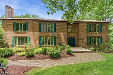 25 Timber Lane Randolph NJ 07869