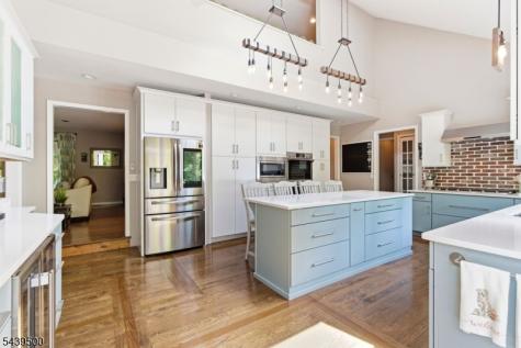 25 Timber Lane Randolph NJ 07869