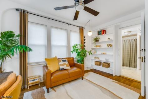 19 Buckingham Road West Orange NJ 07052