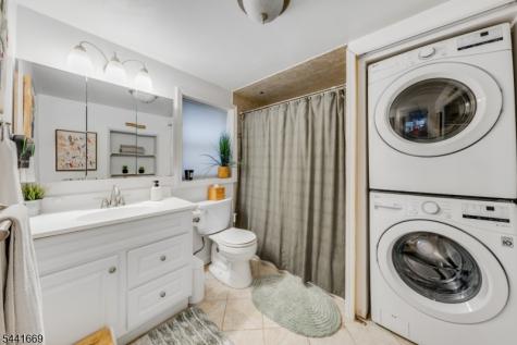 19 Buckingham Road West Orange NJ 07052