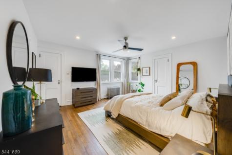 19 Buckingham Road West Orange NJ 07052