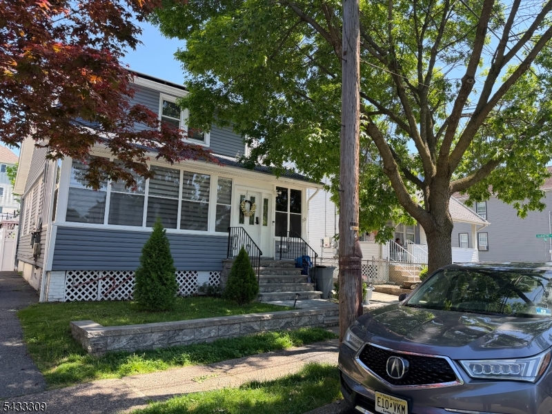 33 Sisco Place Clifton NJ 07011