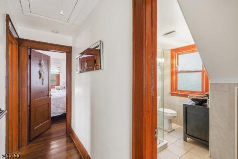 33 Sisco Place Clifton NJ 07011
