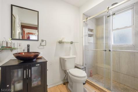 33 Sisco Place Clifton NJ 07011