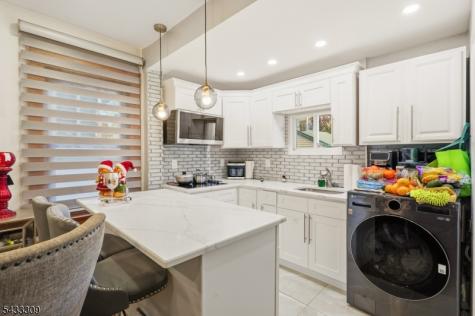 33 Sisco Place Clifton NJ 07011