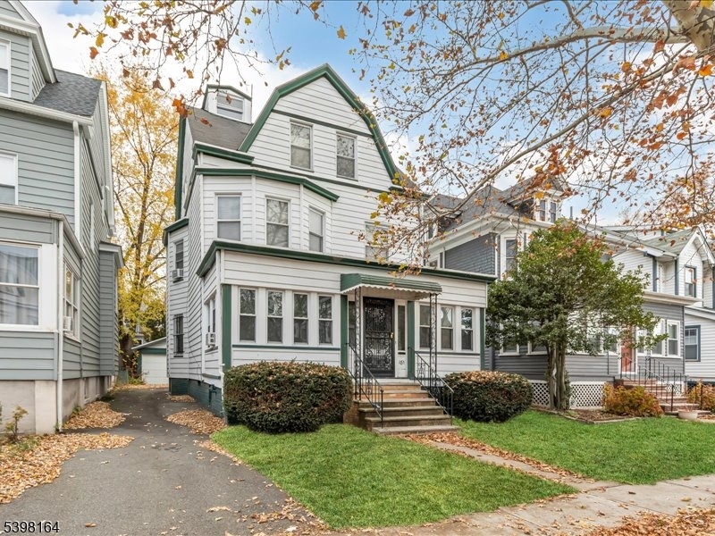 181 Greenwood Avenue East Orange NJ 07017