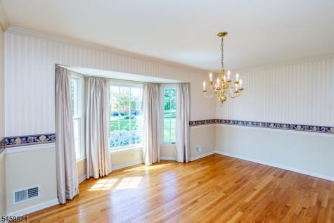 25 Farmhouse Road Alexandria NJ 08848