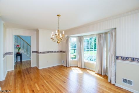 25 Farmhouse Road Alexandria NJ 08848